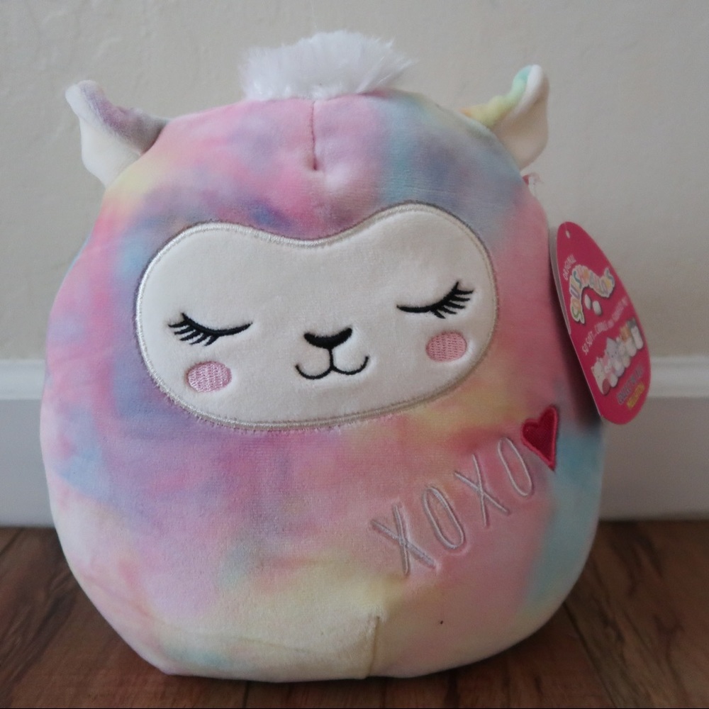 Leslie Tie Dye Llama Squishmallows 8”